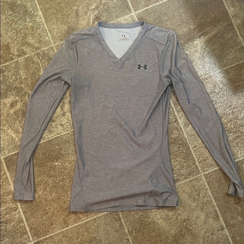 Under Armour Heather Gray V-Neck Long Sleeve